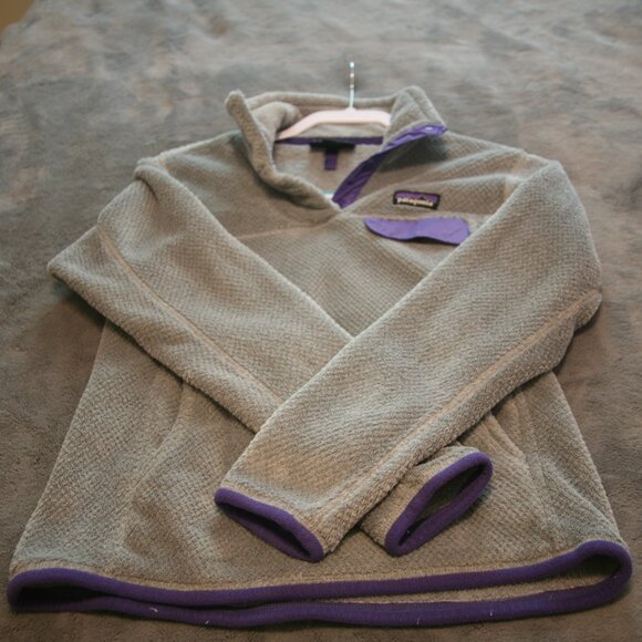 Patagonia Women's Quarter Zip Pullover Fleece Jacket, Size S, Gray - Picture 2 of 3